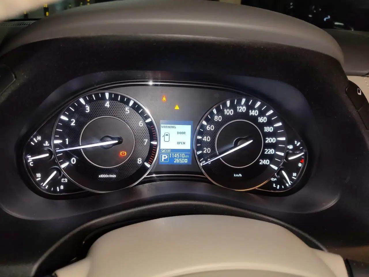Nissan Patrol 2018 4.0L SE Middle East Version — миниатюра 11
