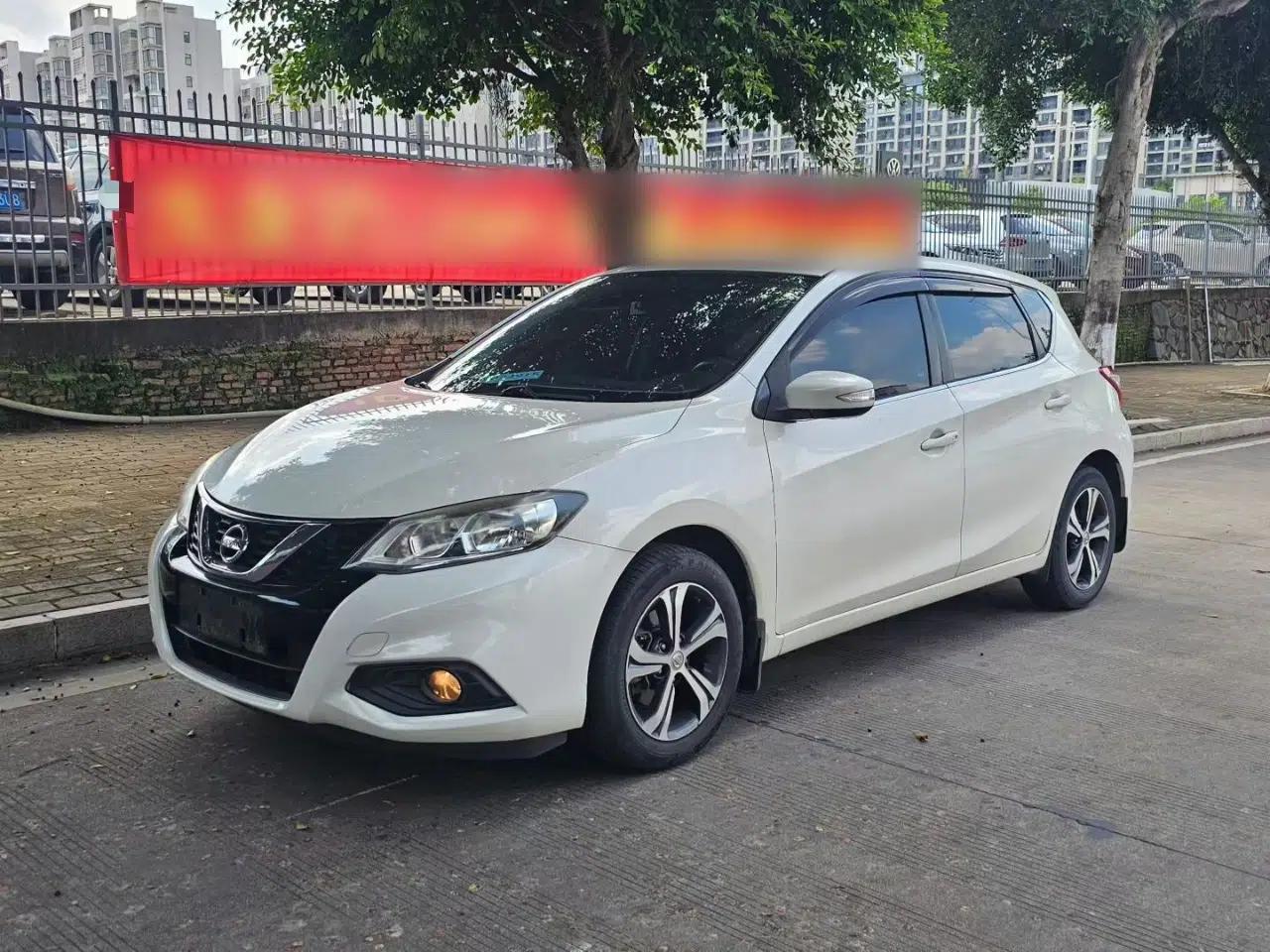 Nissan Tiida 2016 1.6L CVT Smart Drive Edition — миниатюра 1
