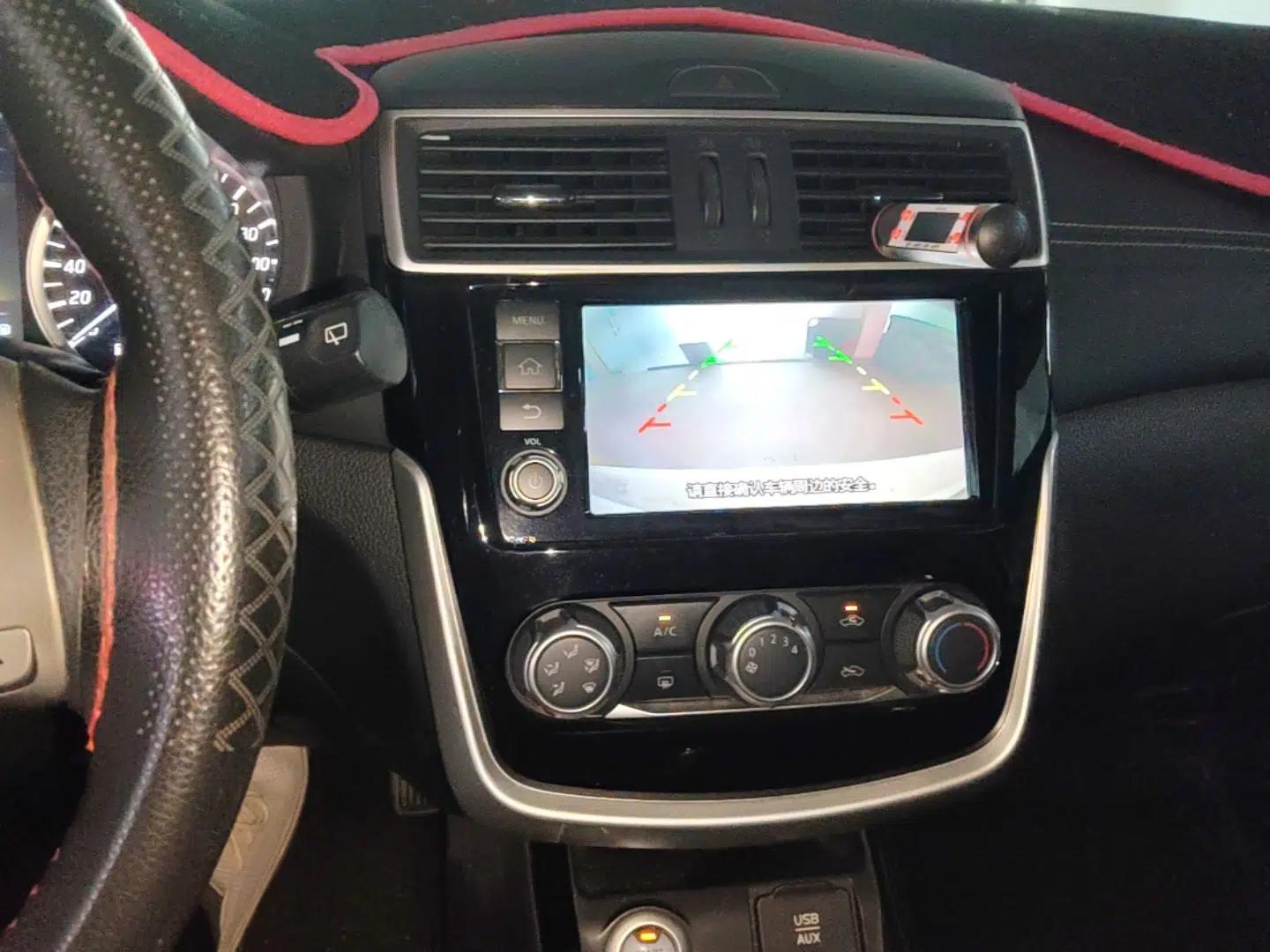 Nissan Tiida 2016 1.6L CVT Smart Drive Edition — миниатюра 15