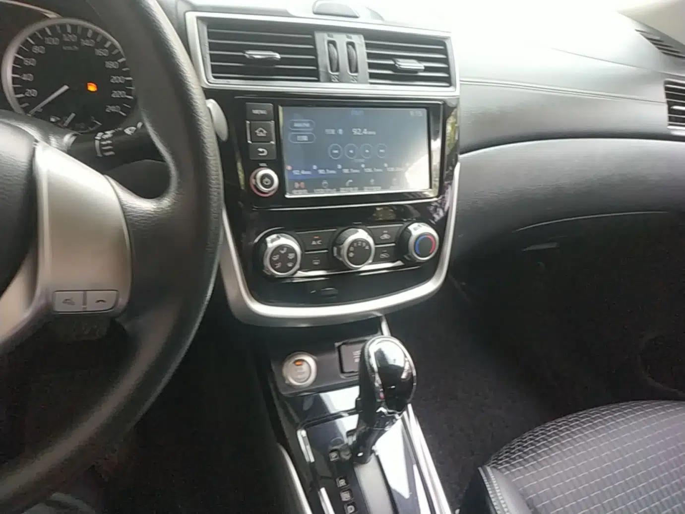 Nissan Tiida 2016 1.6L CVT Smart Drive Edition — миниатюра 15