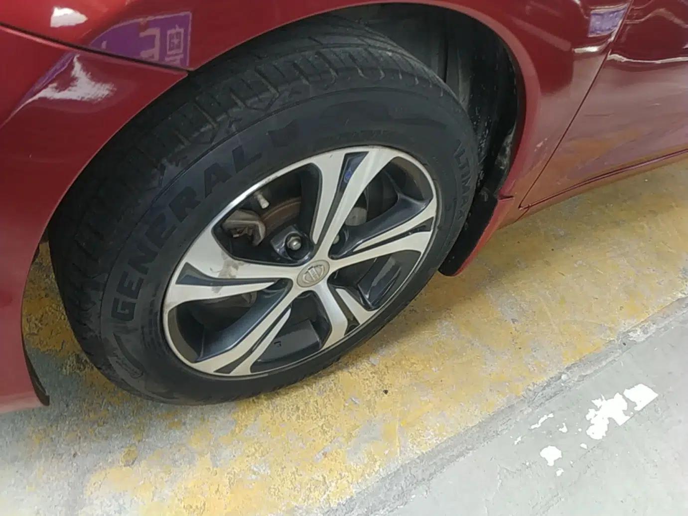 Nissan Tiida 2016 1.6L CVT Smart Drive Edition — миниатюра 10