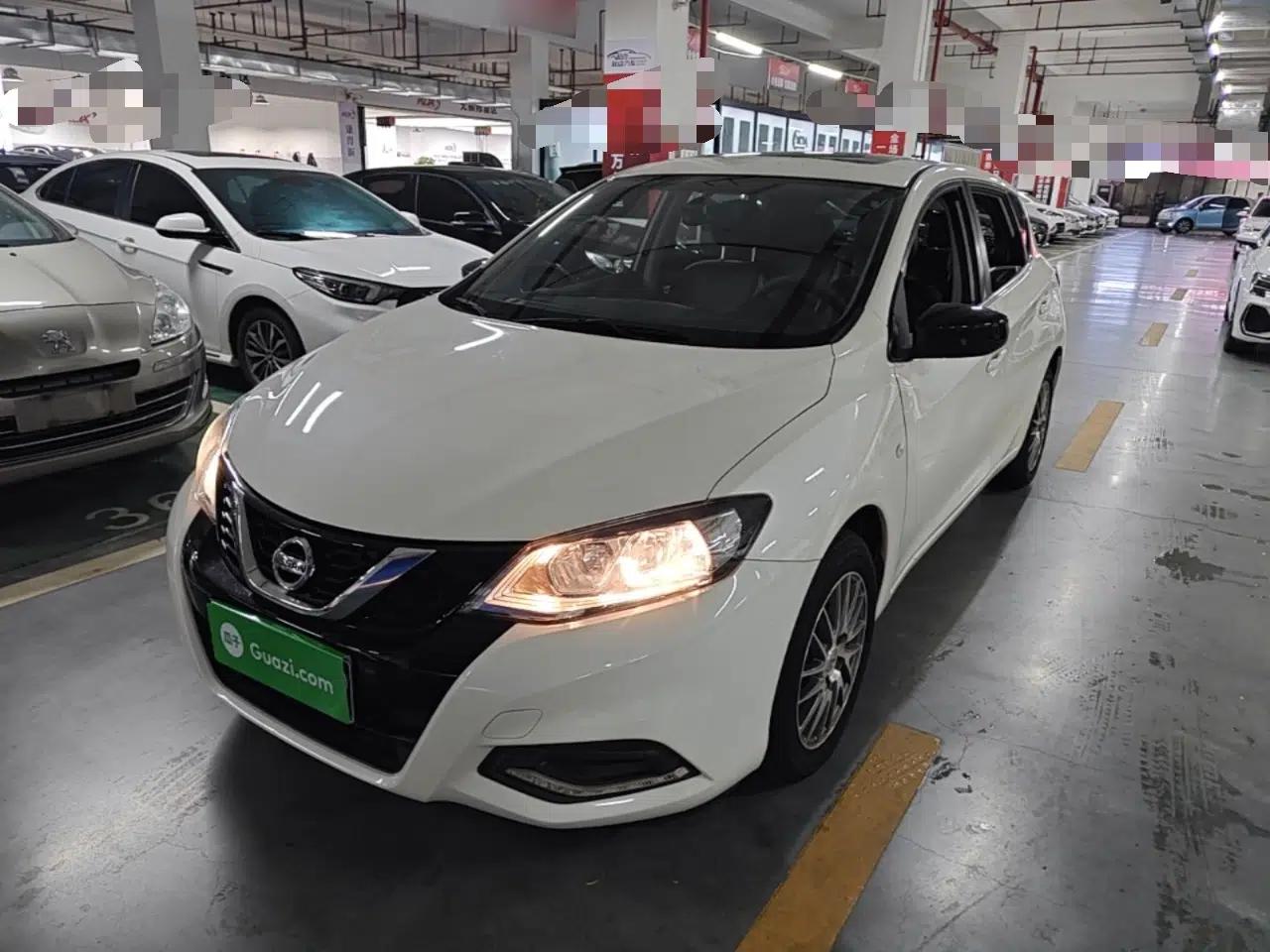 Nissan Tiida 2021 1.6L CVT Cool Edition — миниатюра 1