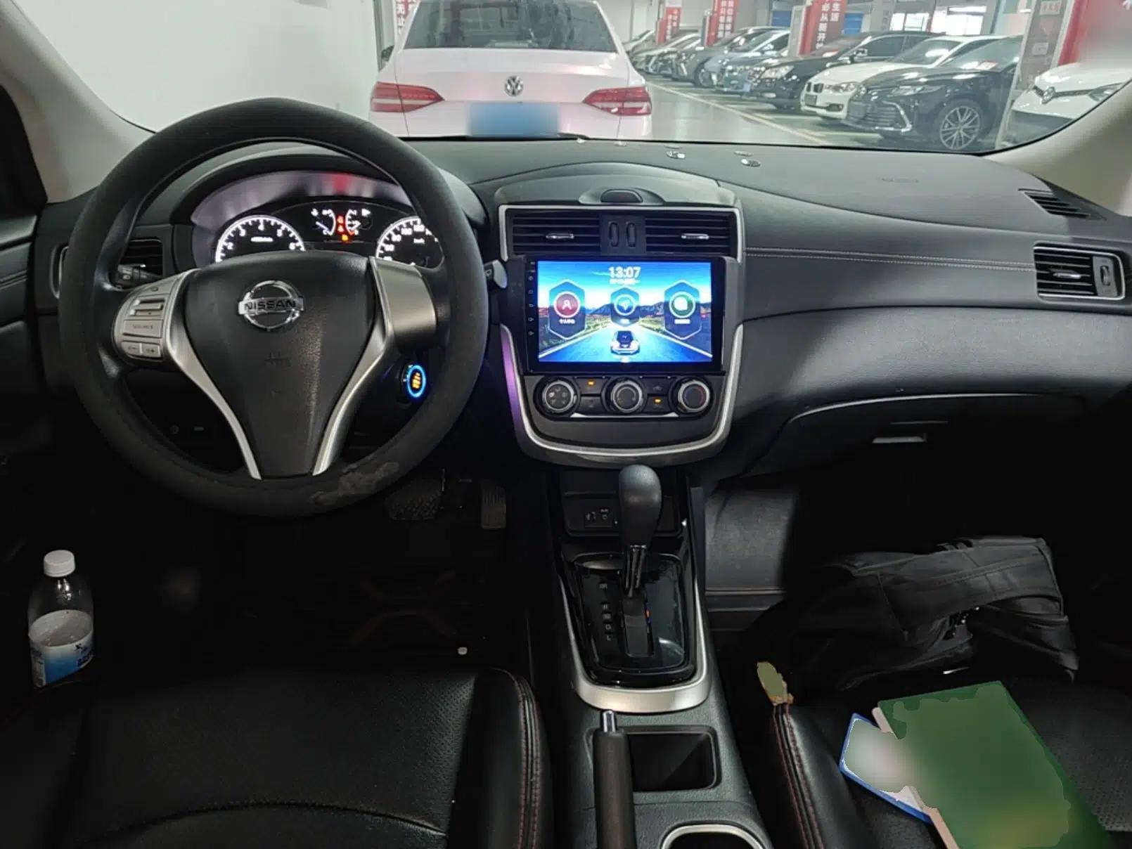 Nissan Tiida 2021 1.6L CVT Cool Edition — миниатюра 12