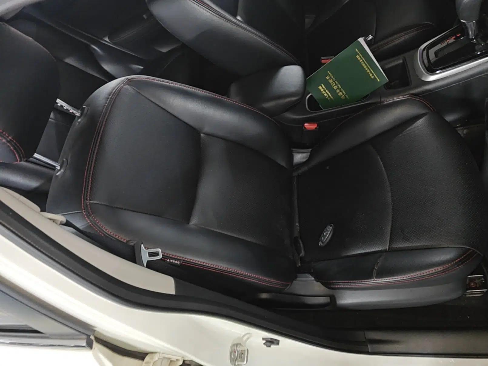 Nissan Tiida 2021 1.6L CVT Cool Edition — миниатюра 19