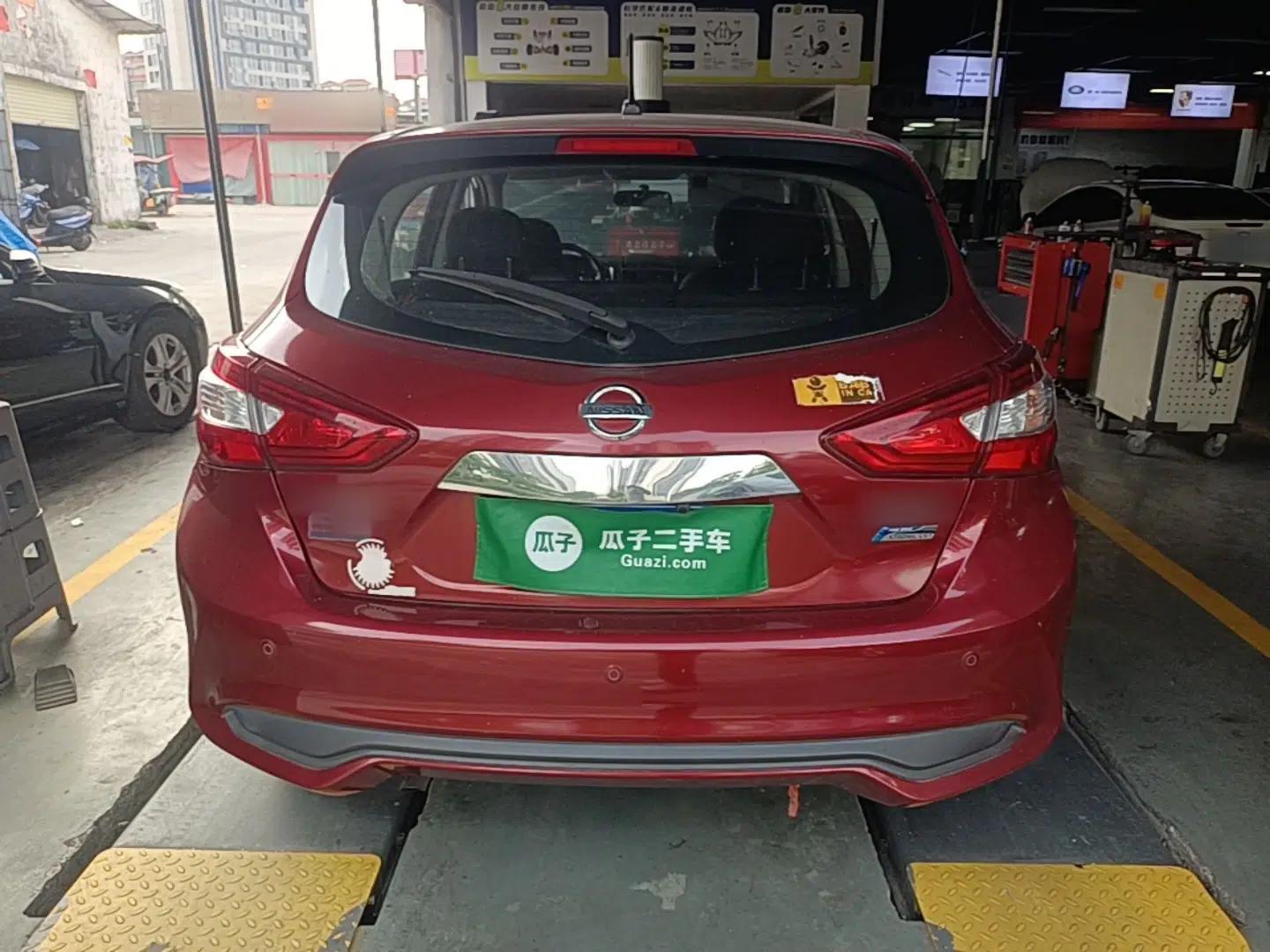 Nissan Tiida 2016 1.6L CVT Cool Dynamic Edition — миниатюра 5