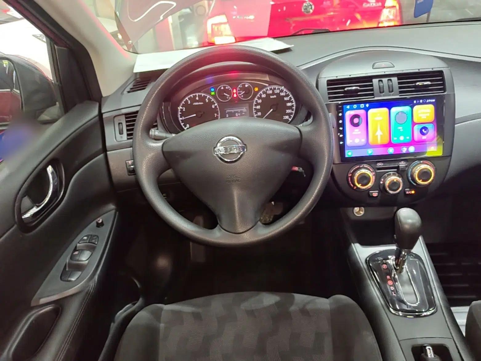 Nissan Tiida 2014 1.6L CVT Comfort Model — миниатюра 13
