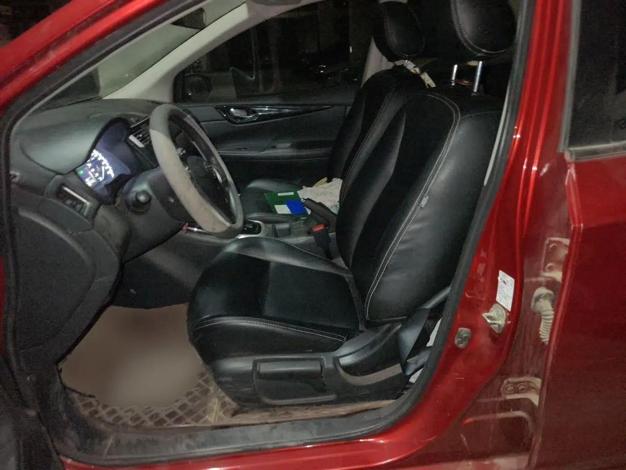 Nissan Tiida 2016 1.6L CVT Cool Dynamic Edition — миниатюра 15
