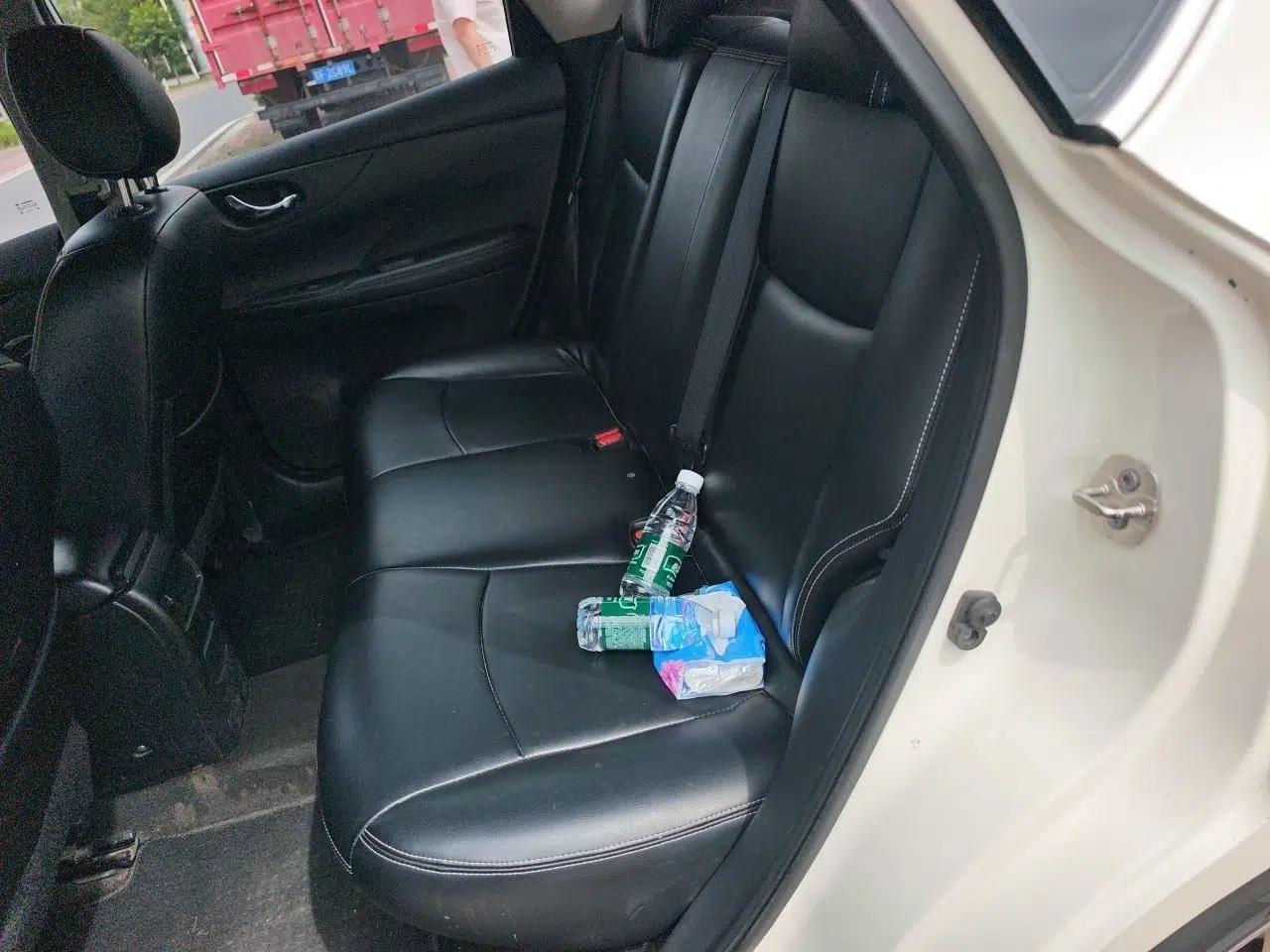 Nissan Tiida 2019 1.6L CVT Cool Edition China VI Standard — миниатюра 17