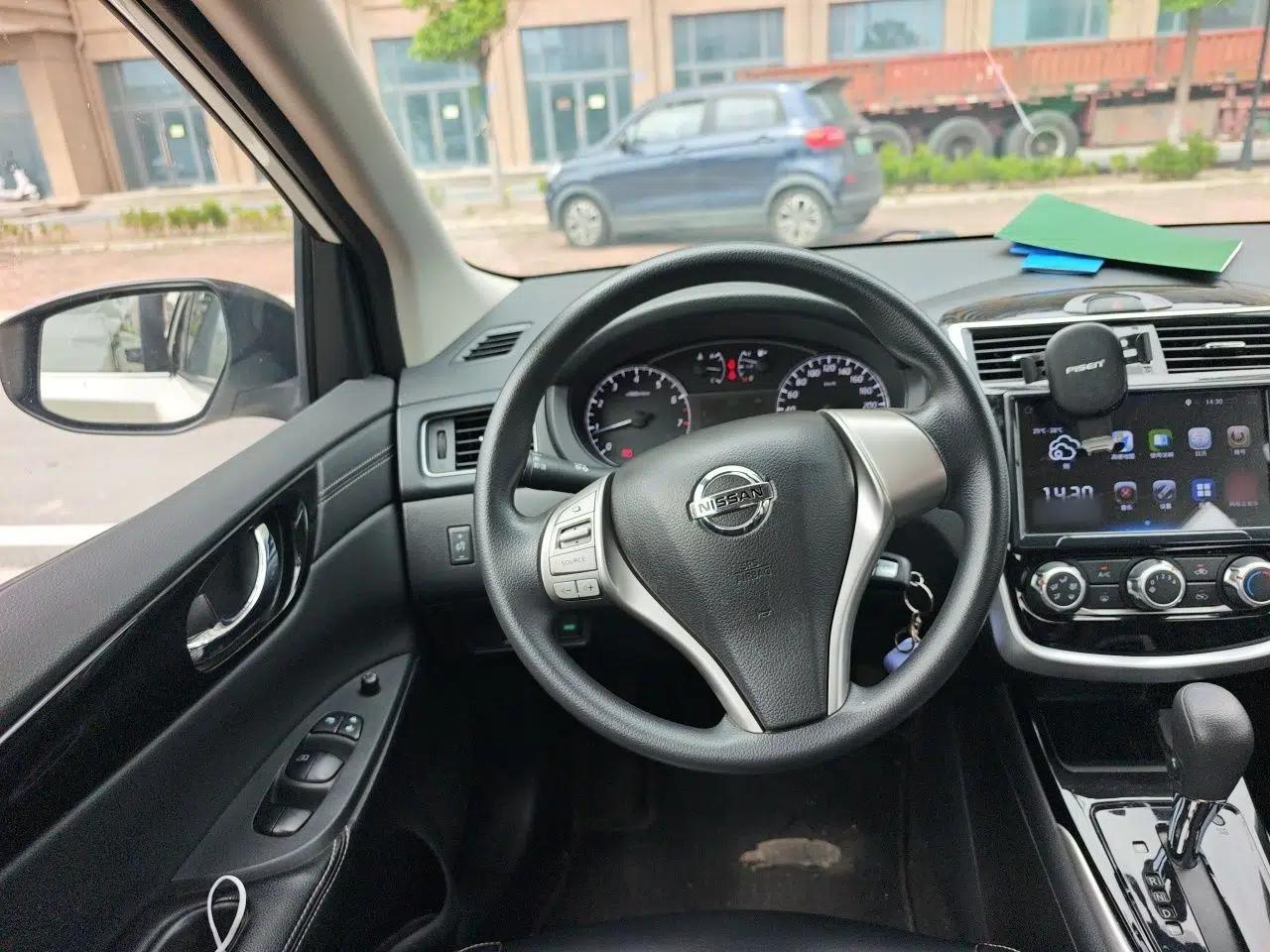 Nissan Tiida 2019 1.6L CVT Cool Edition China VI Standard — миниатюра 10