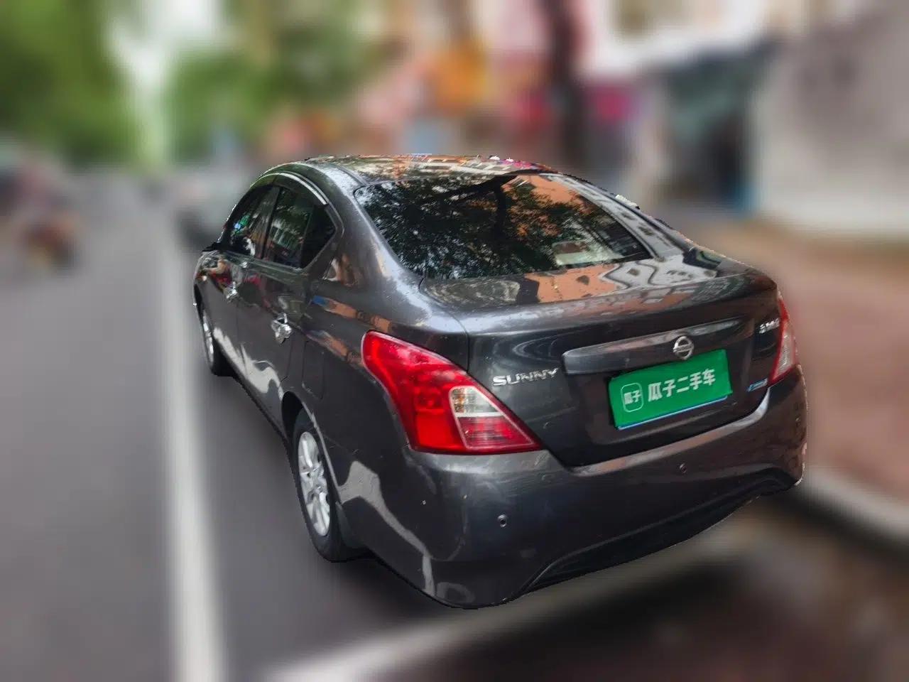 Nissan Sunny 2014 1.5XE Manual Elite Edition — миниатюра 4