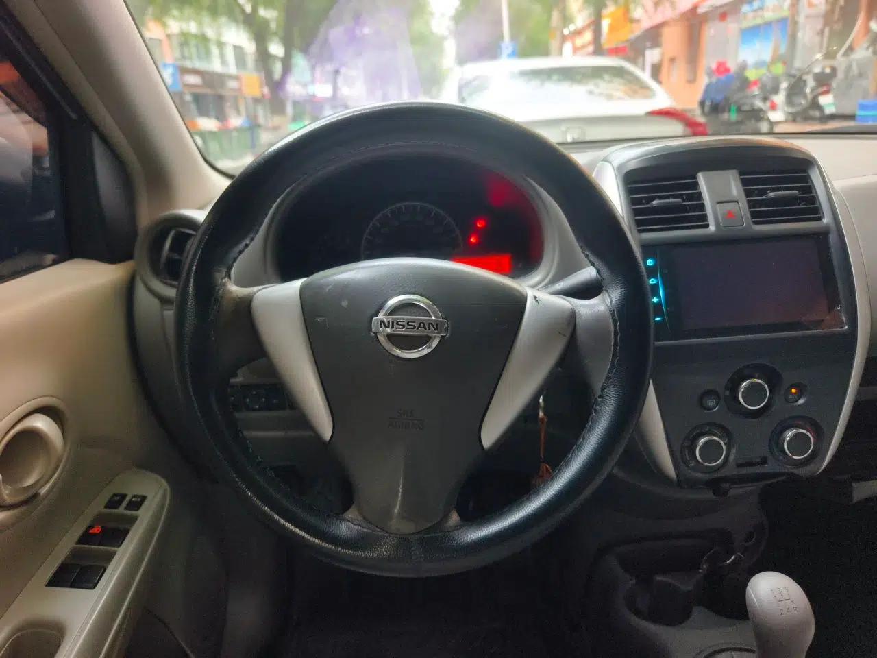Nissan Sunny 2014 1.5XE Manual Elite Edition — миниатюра 10