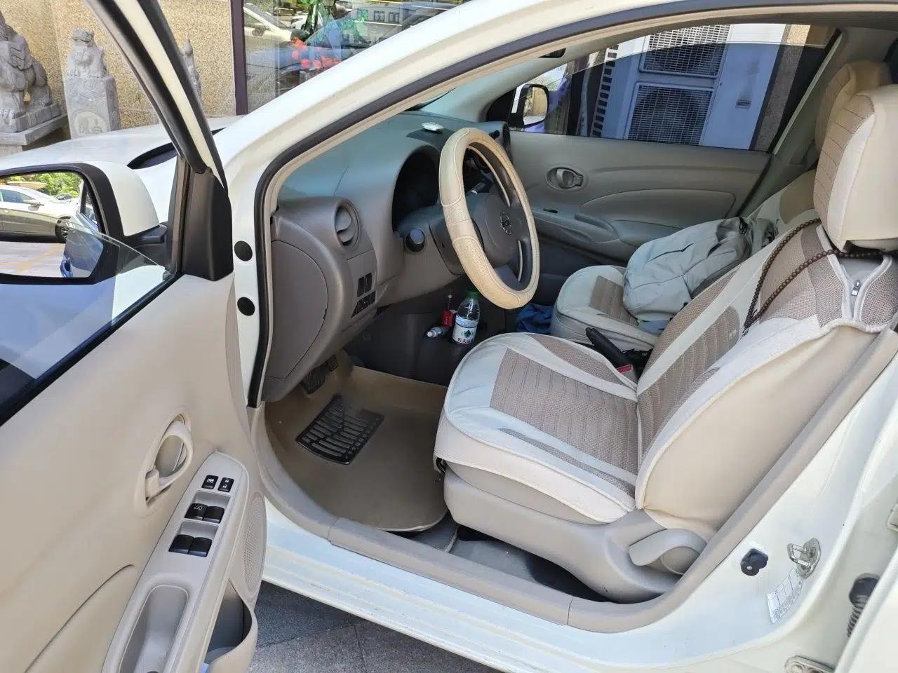 Nissan Sunny 2011 1.5XE CVT Comfort Edition — миниатюра 16
