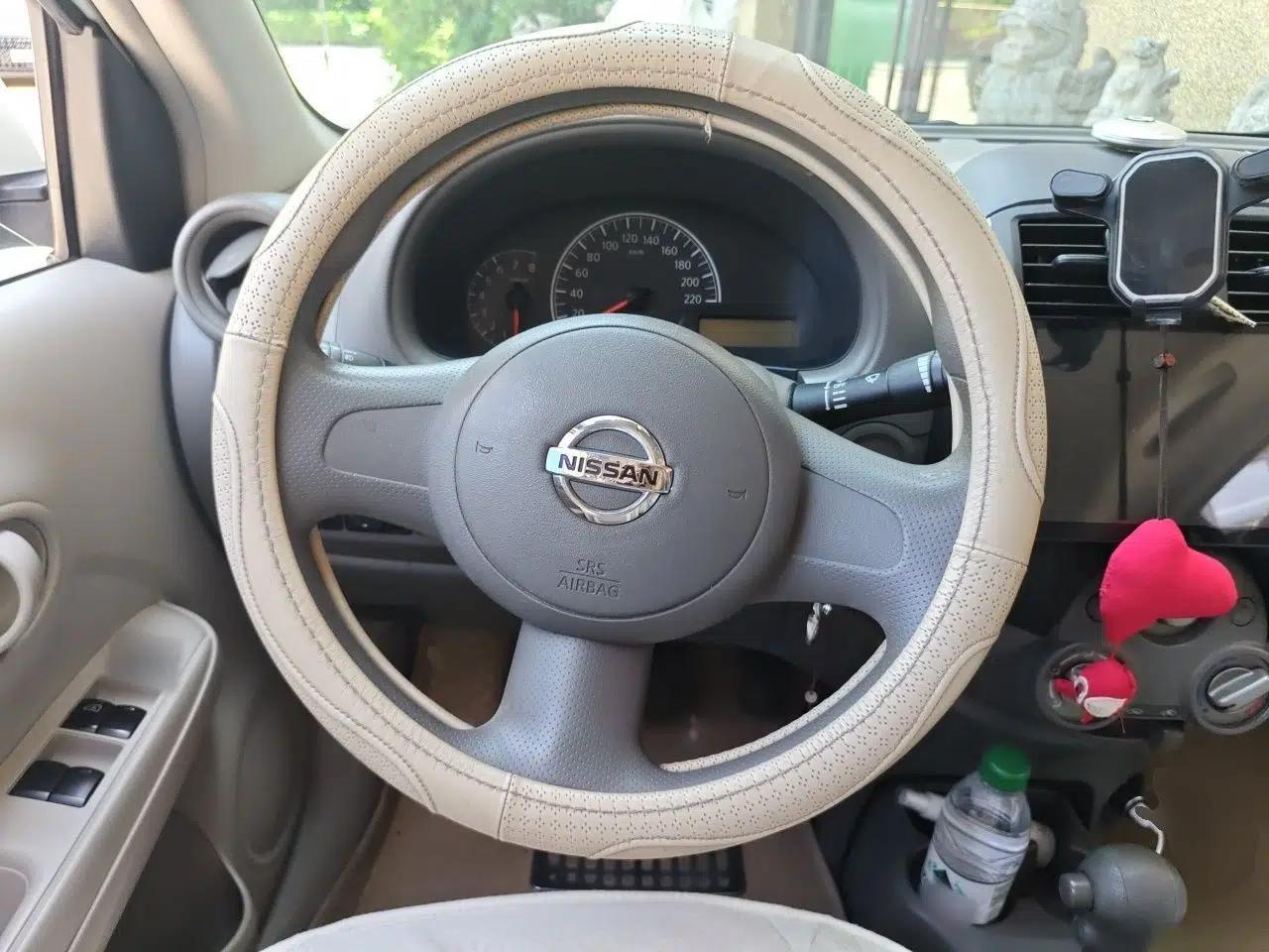 Nissan Sunny 2011 1.5XE CVT Comfort Edition — миниатюра 10