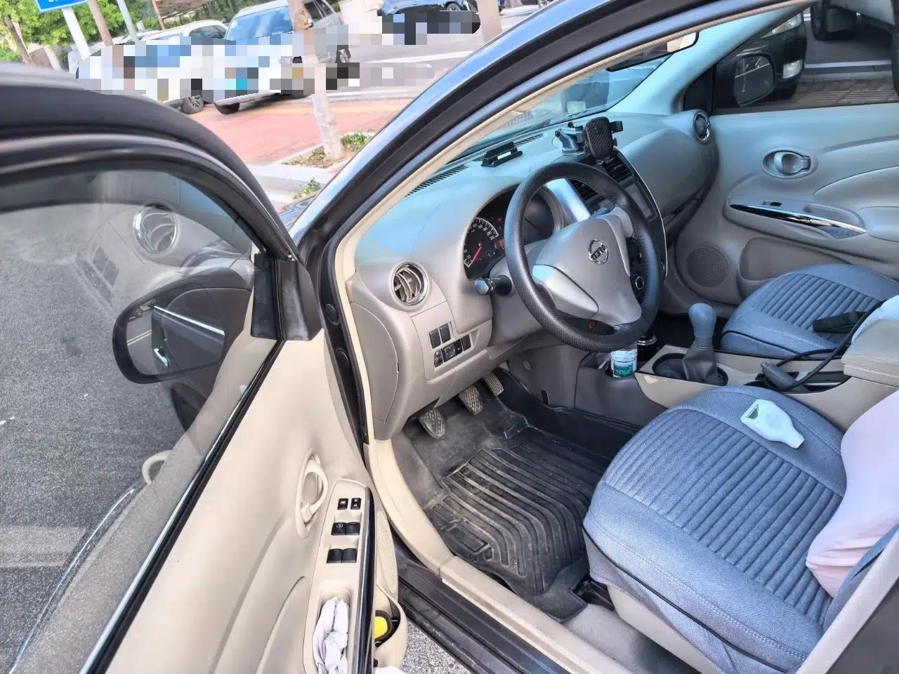 Nissan Sunny 2014 1.5XE Manual Elite Edition — миниатюра 16