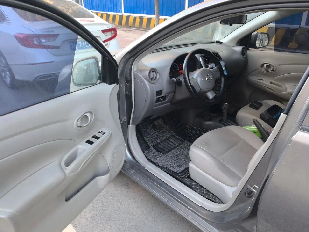 Nissan Sunny 2011 1.5XE CVT Comfort Edition — миниатюра 16