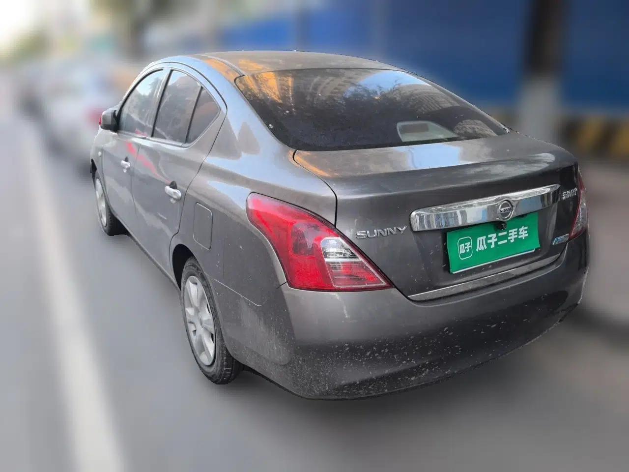 Nissan Sunny 2011 1.5XE CVT Comfort Edition — миниатюра 4