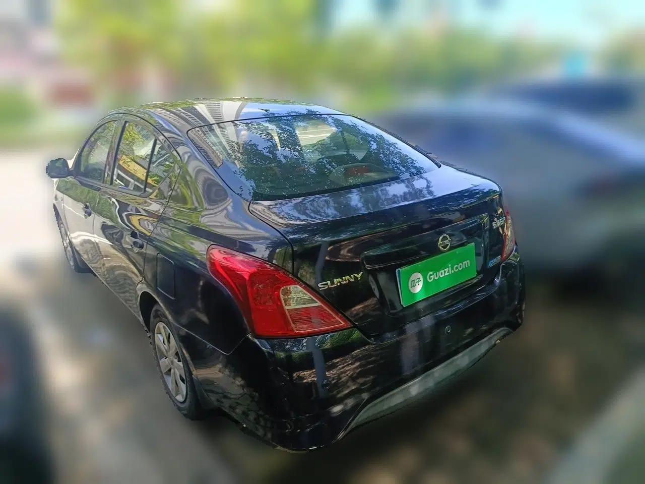 Nissan Sunny 2014 1.5XE CVT Elite Edition — миниатюра 4