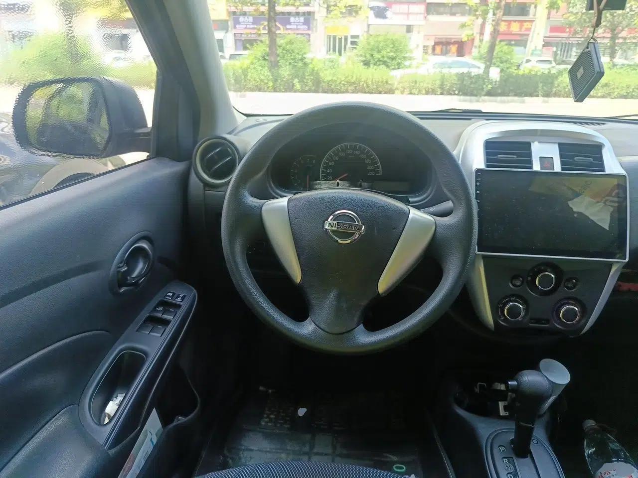 Nissan Sunny 2014 1.5XE CVT Elite Edition — миниатюра 10