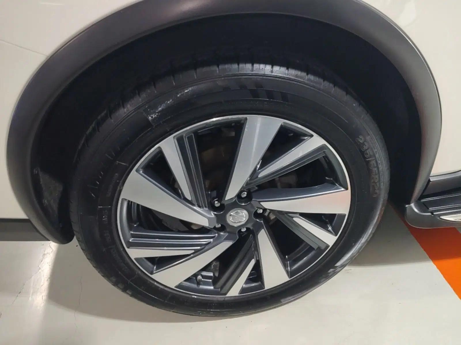 Nissan Murano 2019 2.5 S/C HEV XE Four-Wheel Drive Hybrid SmartConnect Prestige Edition China VI Standard — миниатюра 11
