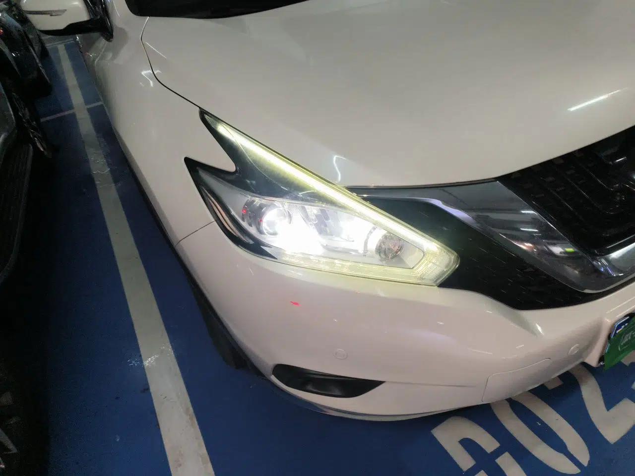 Nissan Murano 2015 2.5L XL Two-Wheel Drive Smart Edition — миниатюра 7
