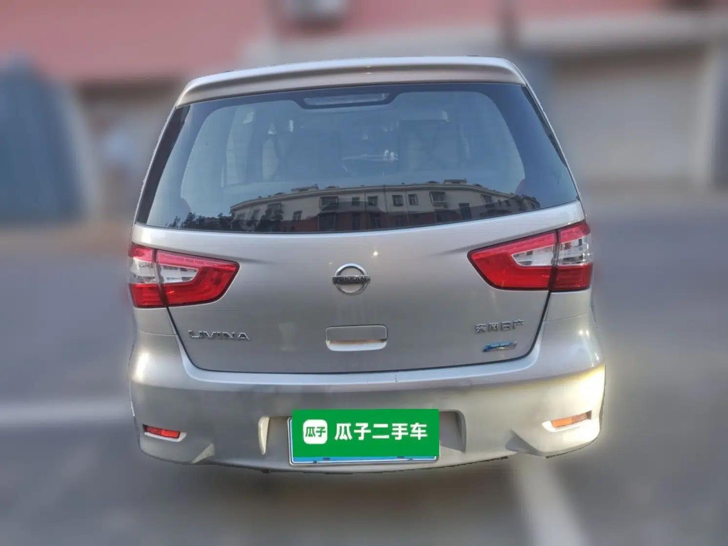 Nissan Livina 2013 1.6XE Manual Comfort Edition — миниатюра 5
