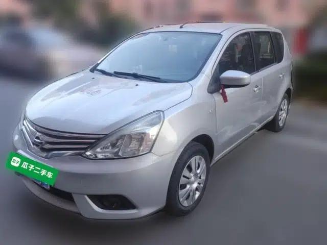 Nissan Livina 2013 1.6XE Manual Comfort Edition