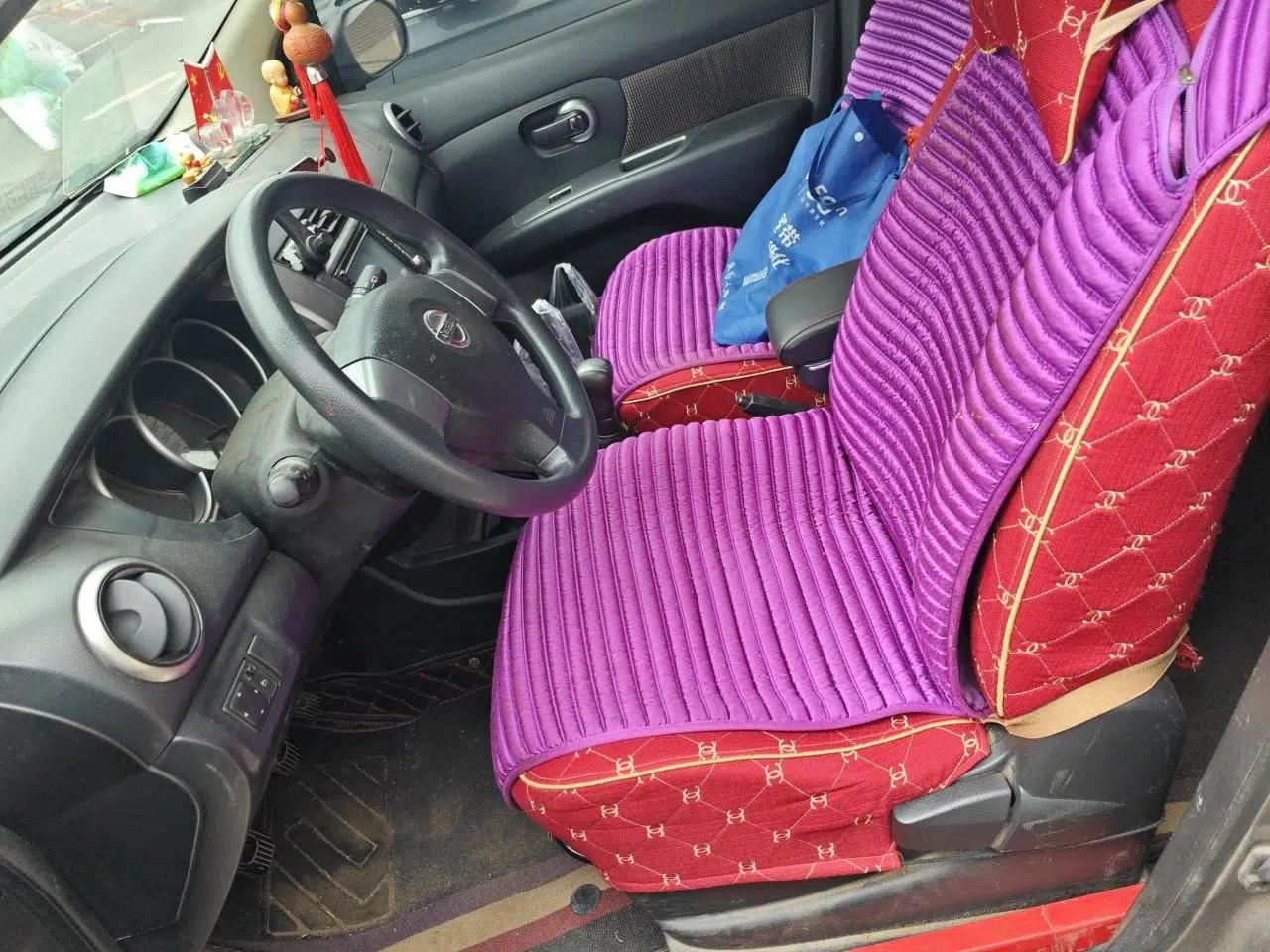 Nissan Livina 2008 Jingrui 1.6L Manual Smart Edition — миниатюра 15