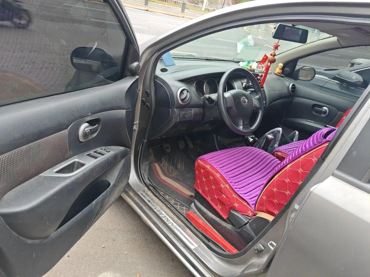Nissan Livina 2008 Jingrui 1.6L Manual Smart Edition — миниатюра 16