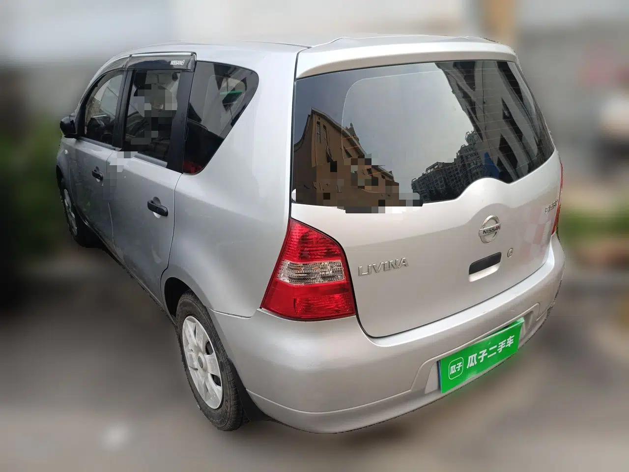 Nissan Livina 2010 Jingyue Edition 1.6L Automatic All-in-One Model — миниатюра 4