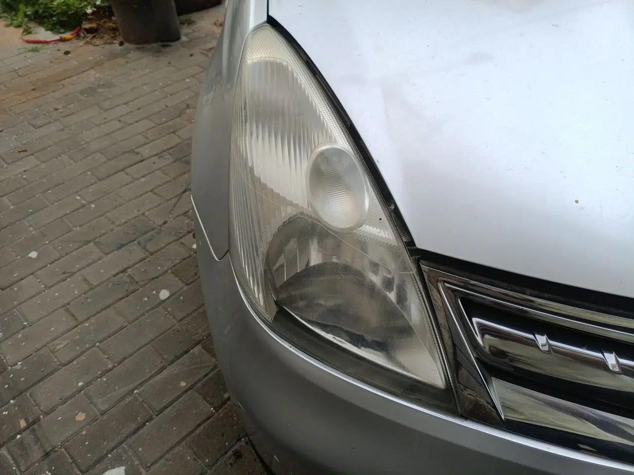 Nissan Livina 2010 Jingyue Edition 1.6L Automatic All-in-One Model — миниатюра 7