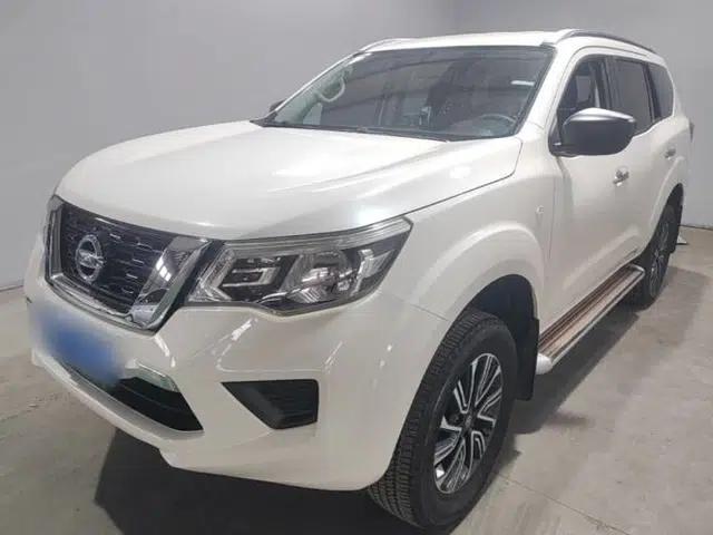 Nissan Terra 2018 2.5L Manual Two-Wheel Drive Elite Edition