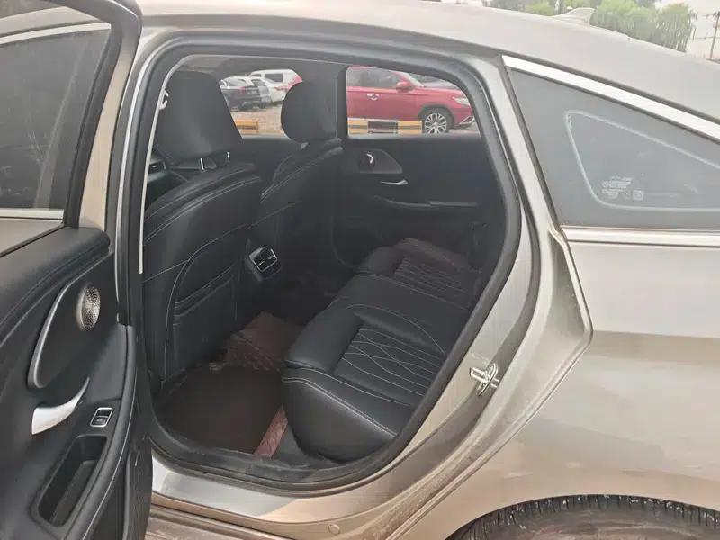 Chery Arrizo 8 2022 1.6TGDI DCT Premium — миниатюра 11