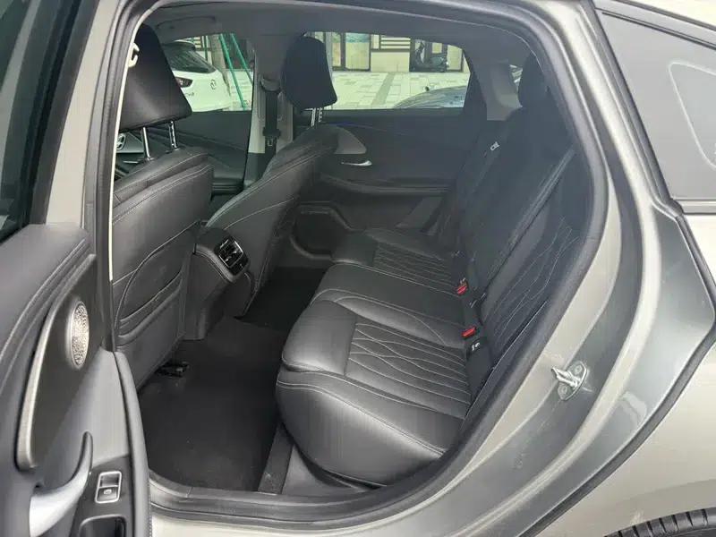 Chery Arrizo 8 2024 High-Performance Edition 2.0T DCT — миниатюра 11