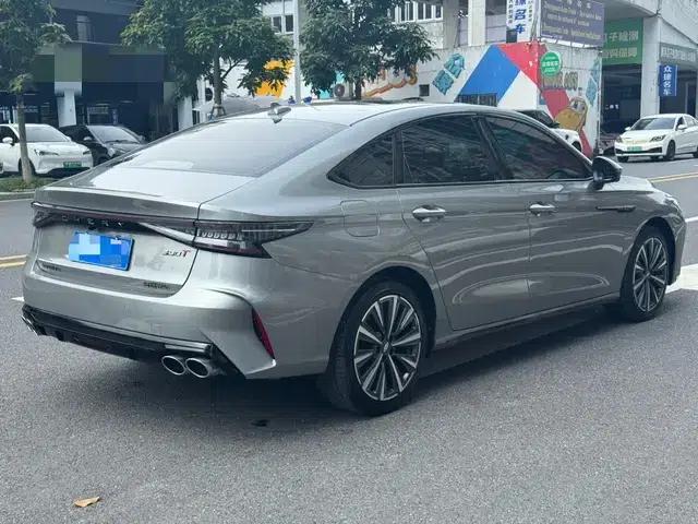 Chery Arrizo 8 2024 High-Performance Edition 2.0T DCT — миниатюра 6