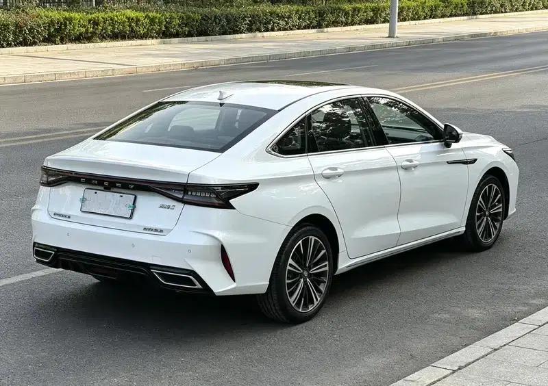 Chery Arrizo 8 2022 1.6TGDI DCT (Standard) — миниатюра 5