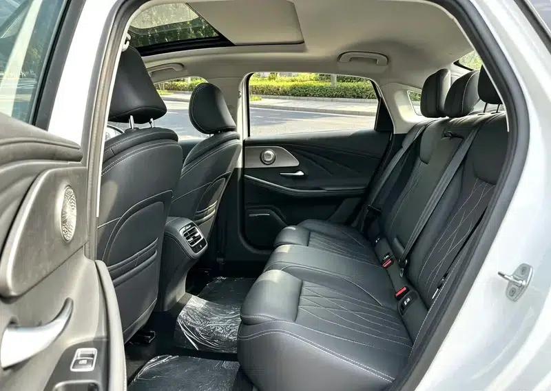 Chery Arrizo 8 2022 1.6TGDI DCT (Standard) — миниатюра 10