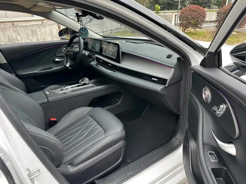 Chery Arrizo 8 2024 Model 1.6TGDI DCT Smart — миниатюра 14