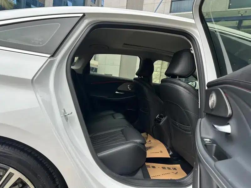 Chery Arrizo 8 2022 1.6TGDI DCT Elegance — миниатюра 15