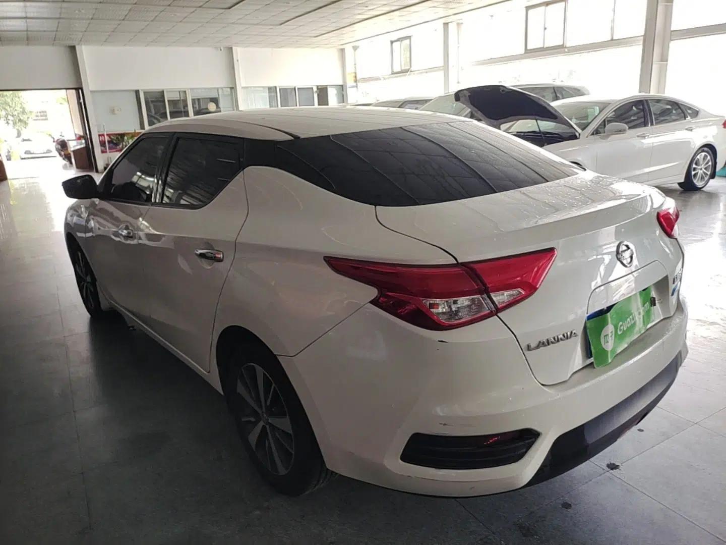 Nissan Lannia 2016 1.6L CVT Cool Edition — миниатюра 4