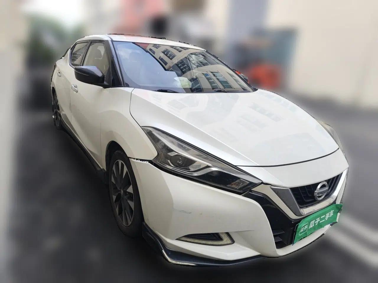 Nissan Lannia 2016 1.6L CVT Smart Edition — миниатюра 3