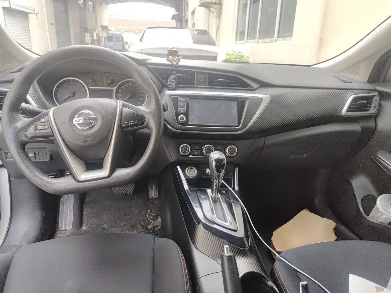 Nissan Lannia 2016 1.6L CVT Smart Edition — миниатюра 9
