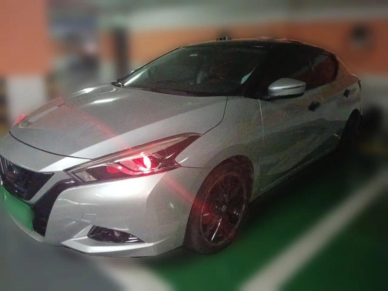 Nissan Lannia 2016 1.6L CVT Smart Cool Edition — миниатюра 1