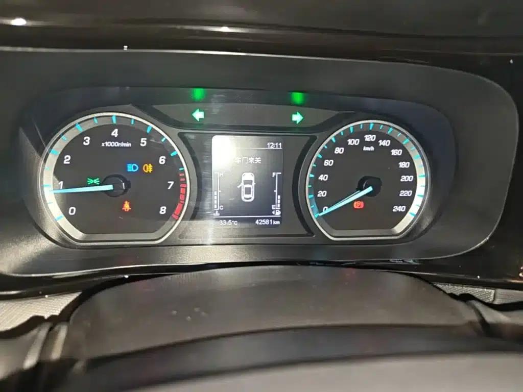 Changan Oushang X5 2021 1.5T DCT Luxury Edition — миниатюра 12
