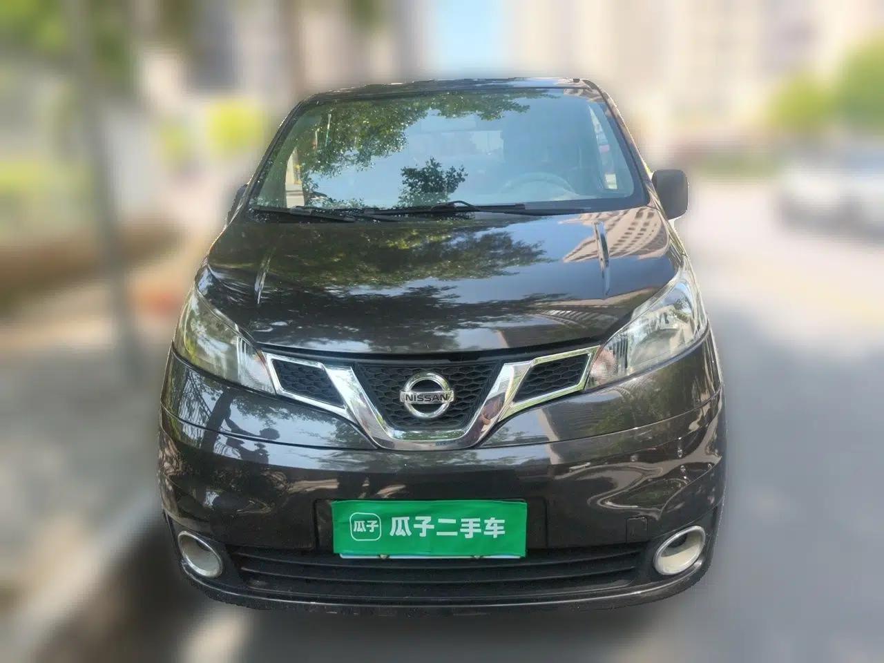 Nissan NV200 2016 Revised Version 1.6L Manual Luxury Edition — миниатюра 2