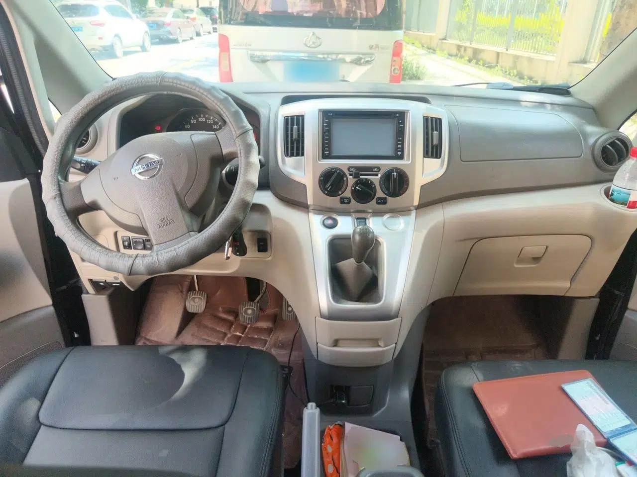 Nissan NV200 2016 Revised Version 1.6L Manual Luxury Edition — миниатюра 9