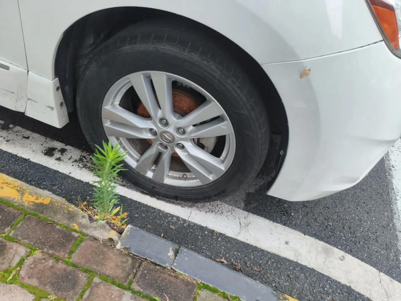 Nissan Quest 2012 3.5L SL — миниатюра 8