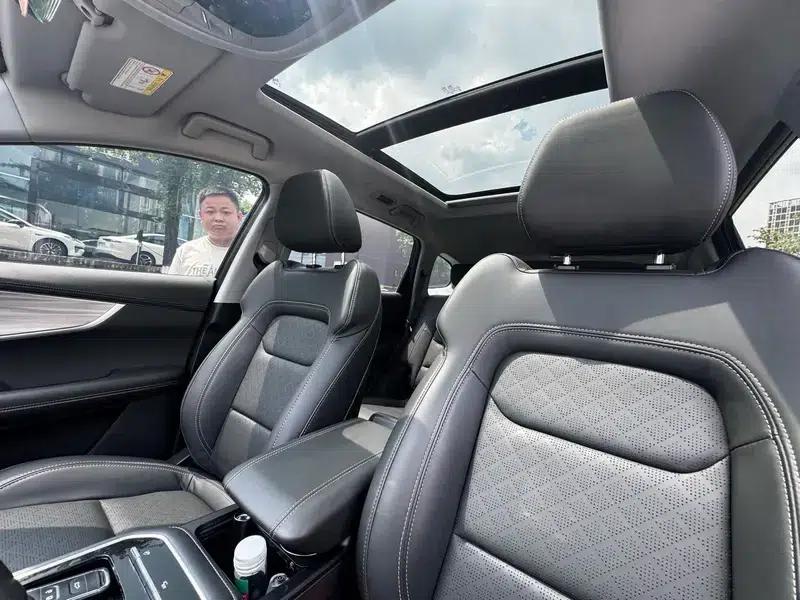 Chery Tiggo 8 2020 Facelift 290TGDI Automatic Luxury Edition — миниатюра 12