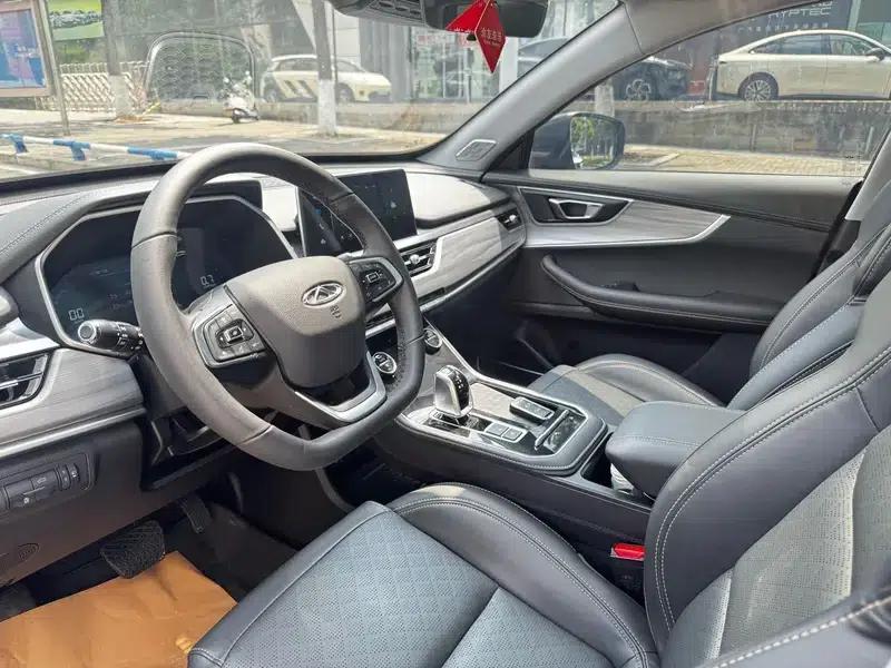 Chery Tiggo 8 2020 Facelift 290TGDI Automatic Luxury Edition — миниатюра 18