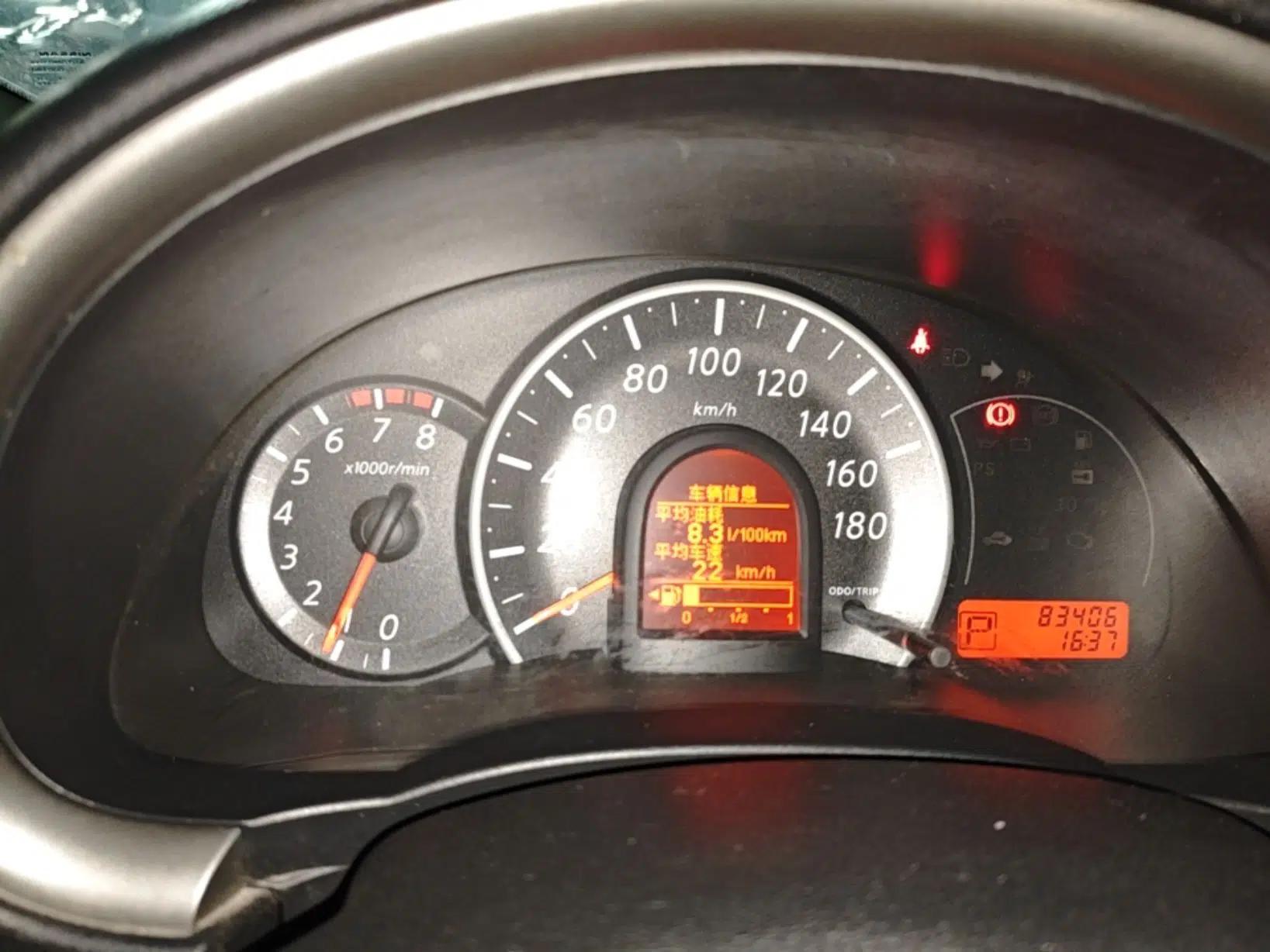 Nissan March 2010 1.5L Automatic Easy-Style Version — миниатюра 14