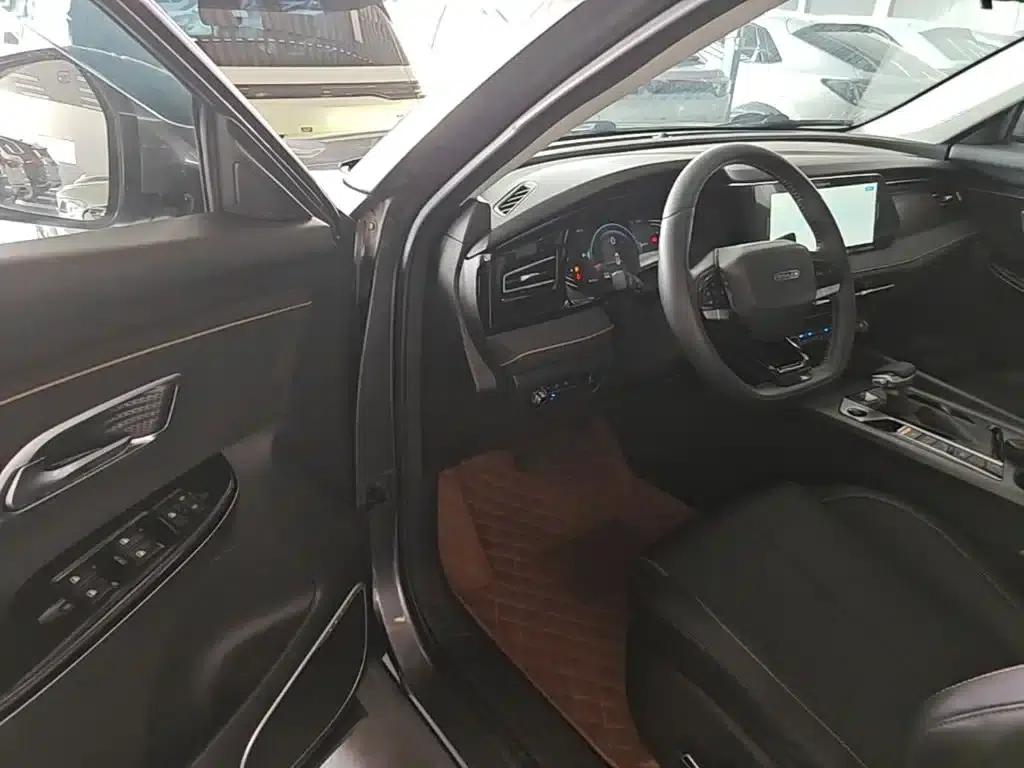 Changan Oushang X7 PLUS 2023 Enjoy Edition 1.5T Automatic Premium 7-Seater — миниатюра 16